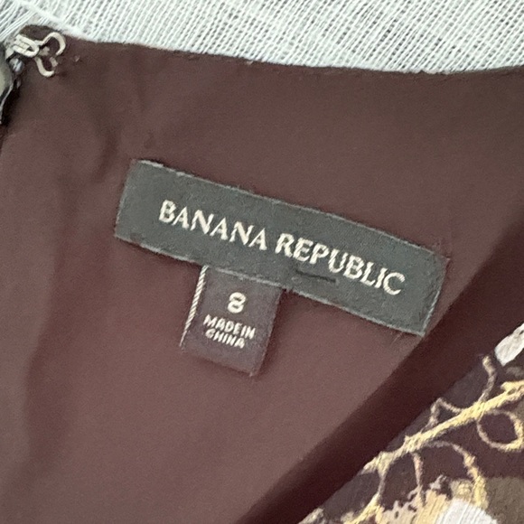 Banana Republic Gold Leaf V-Neck Shift Dress - Picture 7 of 12